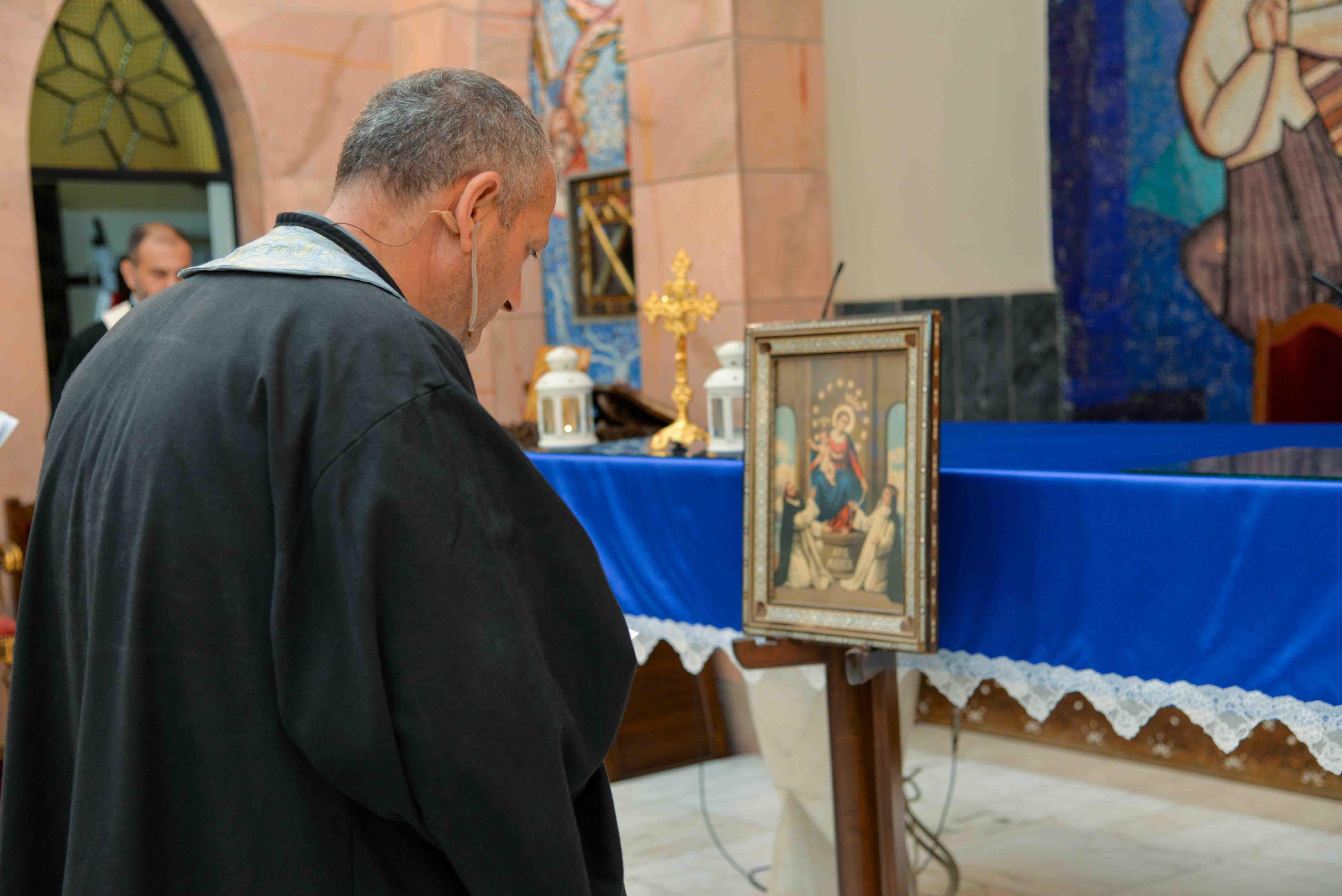 مشاركة الأب جاك مراد في الشهر المريمي-124